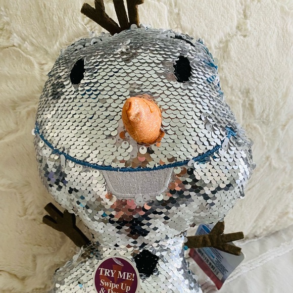 NWT! Disney Reversible Sequins Large Plush Olaf - Picture 5 of 5